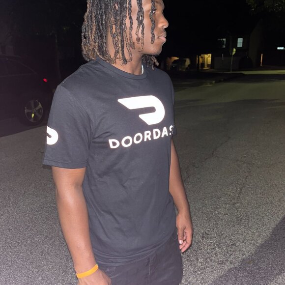 Reflective DoorDash Tshirt Food Delivery Driver (Red Black Dash T-shirt) - Picture 6 of 12